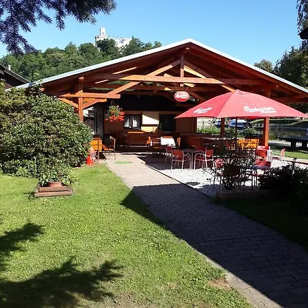 Sportcentrum Dvorak Lodge Hluboka nad Vltavou